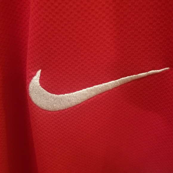 Nike Man Utd 2011 Home Jersey (L) - Picture 6 of 16